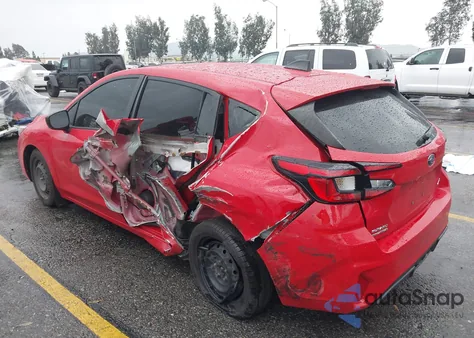 2024 Subaru Impreza Base 5-Door z USA, uszkodzony, nr VIN JF1GUABC8R8313821